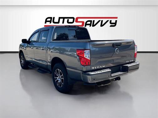 2021 Nissan Titan SV