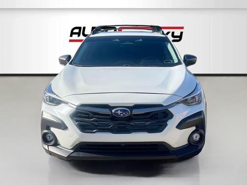 Crystal White Pearl 2024 Subaru Crosstrek Limited