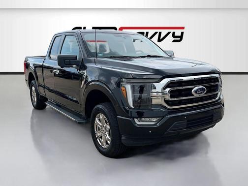 AGATE BLACK METALLIC 2021 Ford F-150 XLT