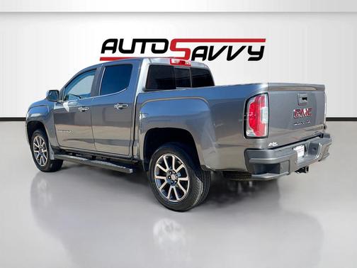Satin Steel Metallic 2022 GMC Canyon Denali