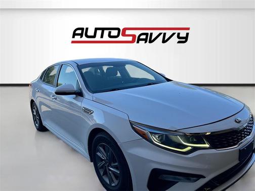 2020 Kia Optima LX