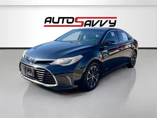 2016 Toyota Avalon Hybrid XLE Plus