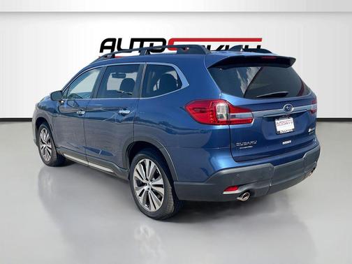 Abyss Blue Pearl 2022 Subaru Ascent Touring 7-Passenger