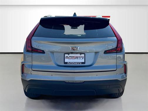 2024 Cadillac XT4 Luxury