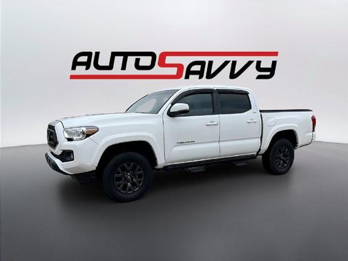 Ice Cap 2023 Toyota Tacoma SR5