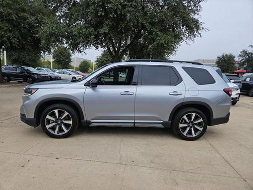 2023 Honda Pilot Touring 8-Passenger