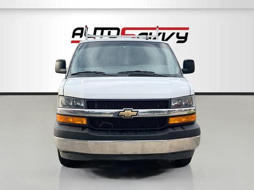 Summit White 2025 Chevrolet Express 2500 Work Van