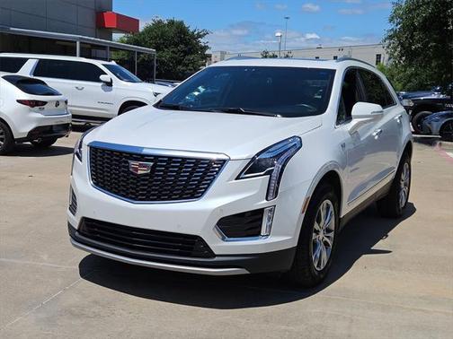 2022 Cadillac XT5 Premium Luxury