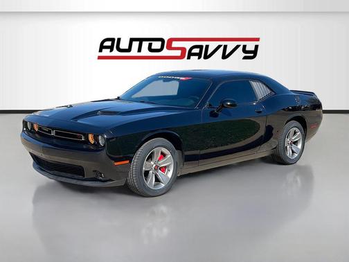 2021 Dodge Challenger SXT
