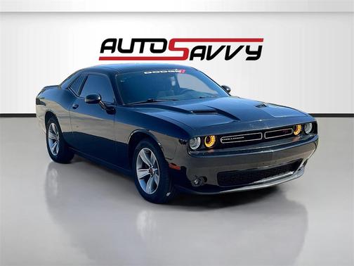 2021 Dodge Challenger SXT