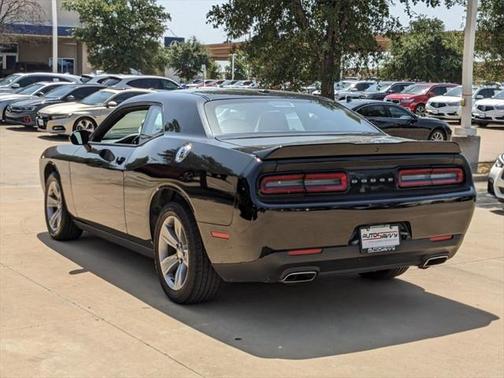 2021 Dodge Challenger SXT
