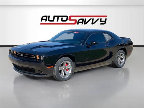 2021 Dodge Challenger SXT