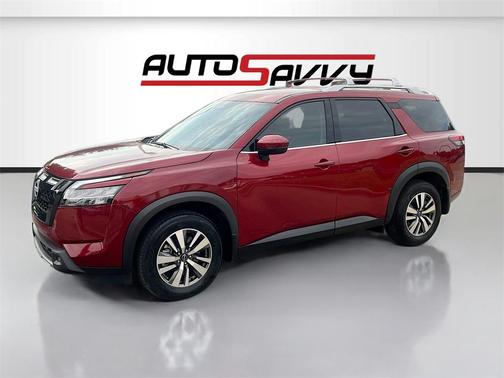 2024 Nissan Pathfinder SL FWD