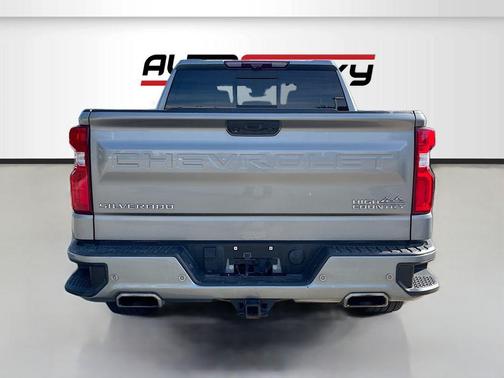 Sterling Gray Metallic 2023 Chevrolet Silverado 1500 High Country