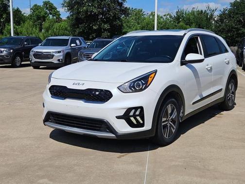 2022 Kia Niro LXS