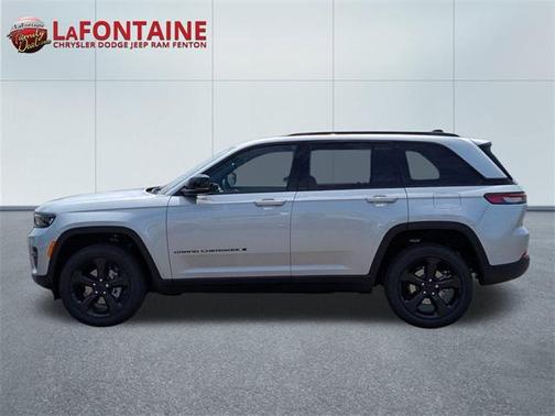 2025 Jeep Grand Cherokee Altitude