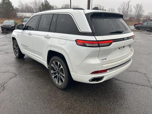2023 Jeep Grand Cherokee 4xe Overland