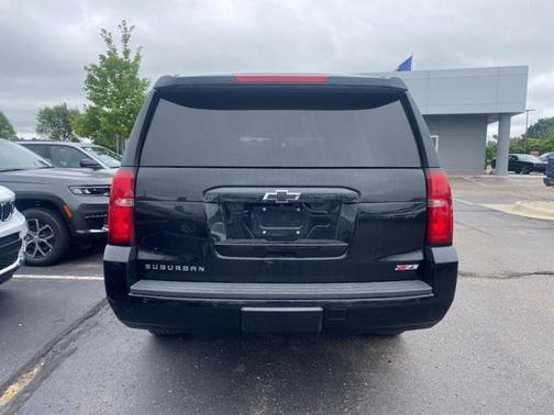 2018 Chevrolet Suburban LT