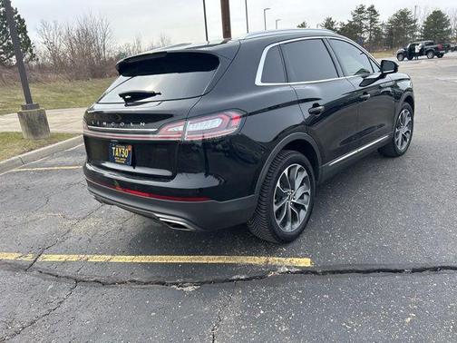 2022 Lincoln Nautilus Reserve