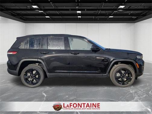 2025 Jeep Grand Cherokee Altitude