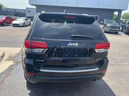 Sangria Metallic Clearcoat 2021 Jeep Grand Cherokee Limited
