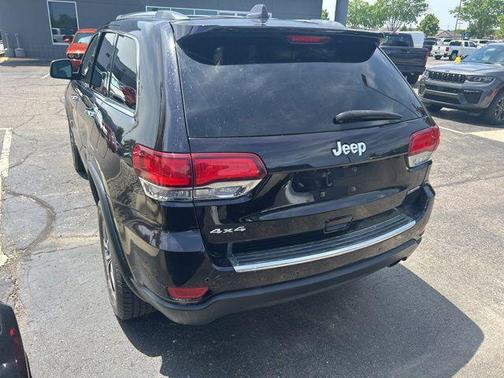 Sangria Metallic Clearcoat 2021 Jeep Grand Cherokee Limited