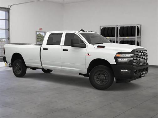 2025 RAM 2500 Tradesman Crew Cab 4x4 8' Box