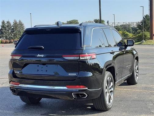 2023 Jeep Grand Cherokee Overland