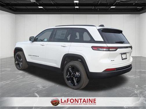 2025 Jeep Grand Cherokee Altitude