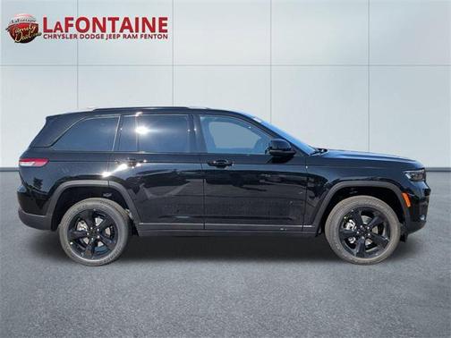 2025 Jeep Grand Cherokee Altitude