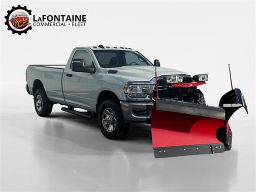 2024 RAM 2500 Tradesman Regular Cab 4x4 8' Box