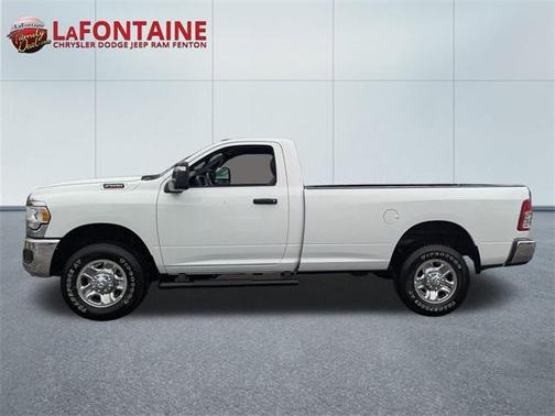 2024 RAM 2500 Tradesman Regular Cab 4x4 8' Box