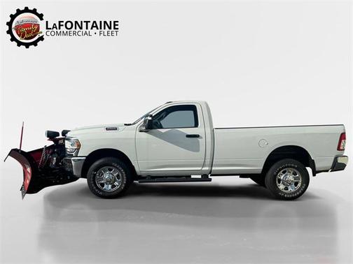 2024 RAM 2500 Tradesman Regular Cab 4x4 8' Box