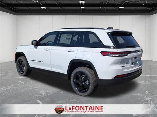 2025 Jeep Grand Cherokee Altitude