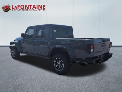 2025 Jeep Gladiator Sport S