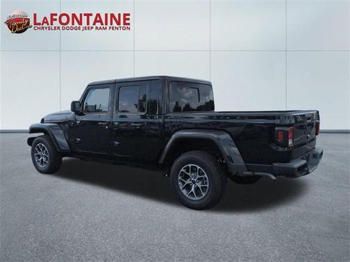 2025 Jeep Gladiator Sport S