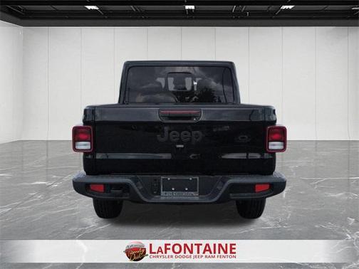 2025 Jeep Gladiator Sport S