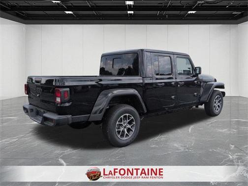 2025 Jeep Gladiator Sport S