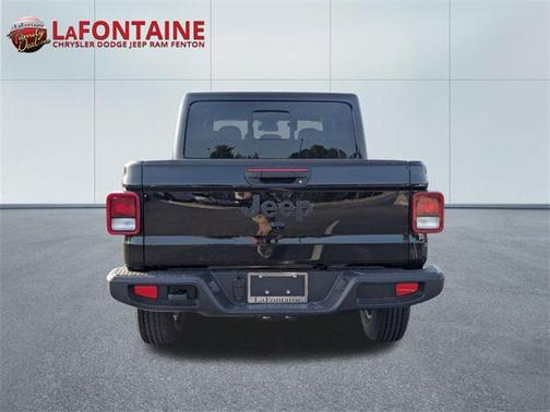 2025 Jeep Gladiator Sport S