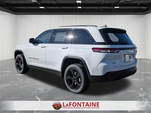 2025 Jeep Grand Cherokee Altitude