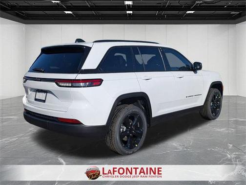 2025 Jeep Grand Cherokee Altitude