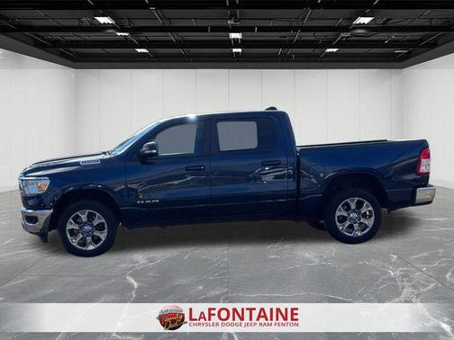 Patriot Blue Pearlcoat 2021 RAM 1500 Big Horn/Lone Star