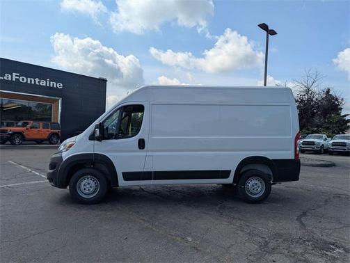 2025 RAM ProMaster 2500 Tradesman