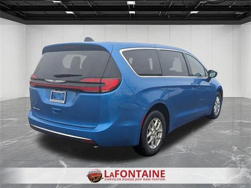 2026 Chrysler Pacifica L