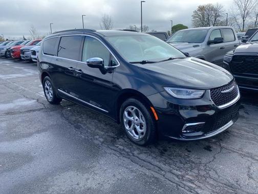 2022 Chrysler Pacifica Limited