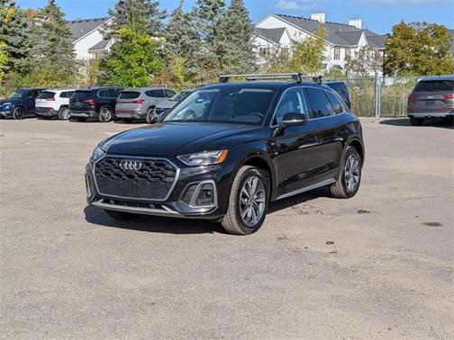 2023 Audi Q5 45 S line Premium Plus