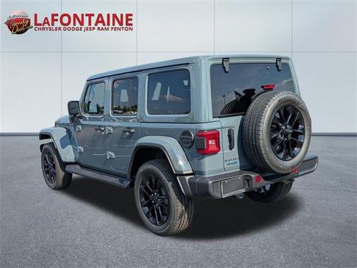 2025 Jeep Wrangler 4xe Sahara