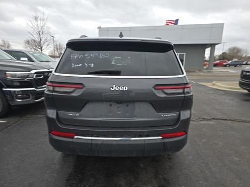 2023 Jeep Grand Cherokee L Laredo