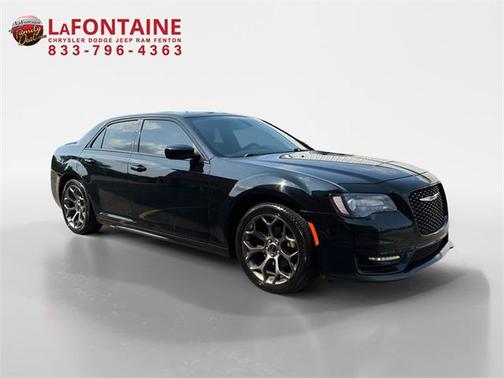 2017 Chrysler 300 S