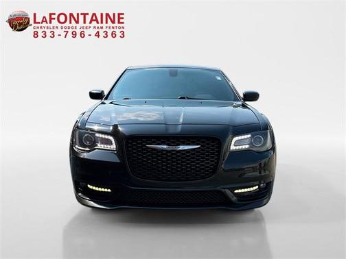 2017 Chrysler 300 S